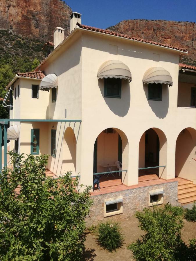 The Valkyries 3 Apartment Leonídion Exterior photo